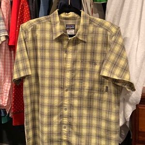 Patagonia button-up short sleeve shirt